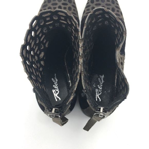 Rebels Vale Leather‎ Geo Cutout Bootie 7 - Picture 9 of 12